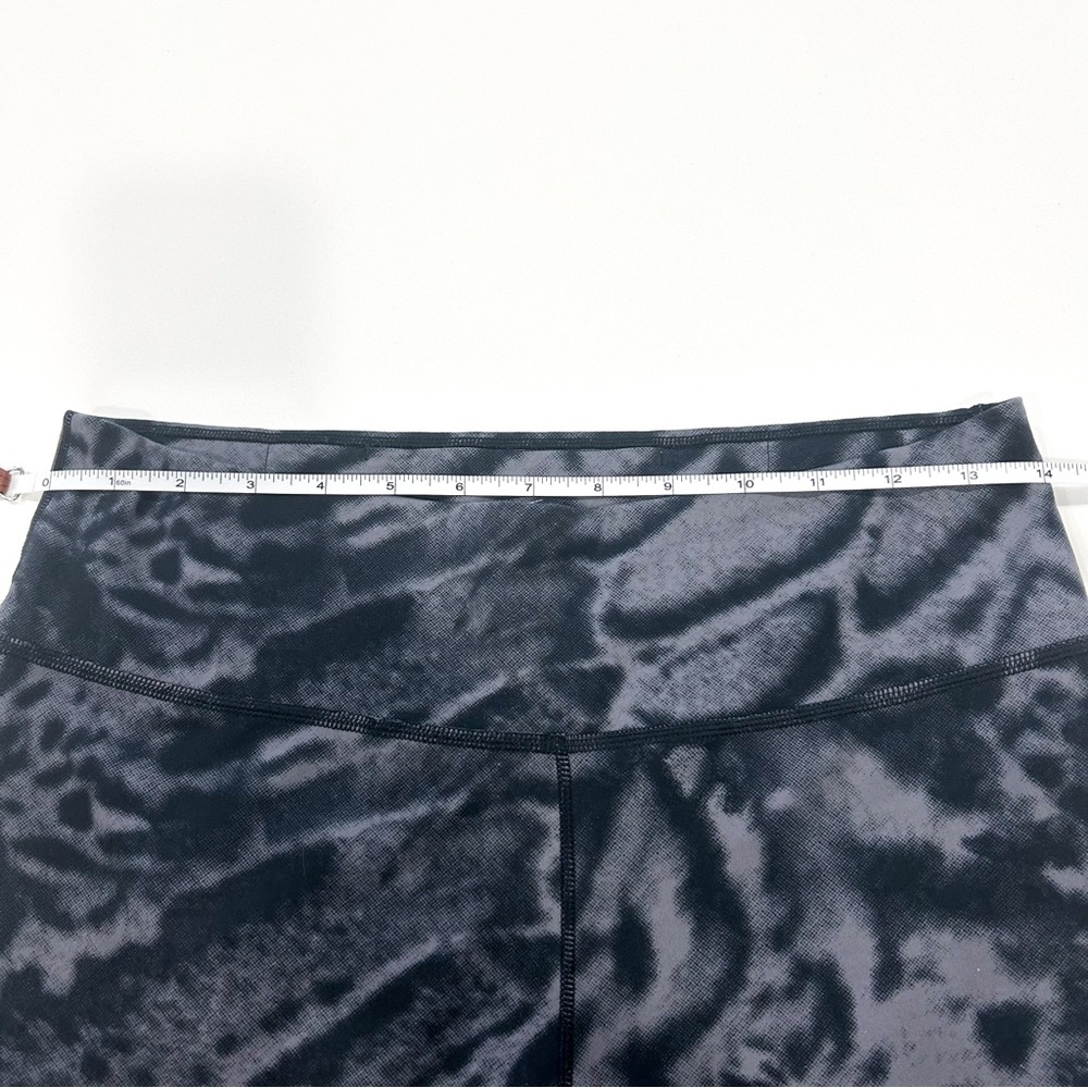 Nike One Luxe Dri-FIT Leopard Print Leggings Gray Black Mid Rise Size L - Picture 7 of 14
